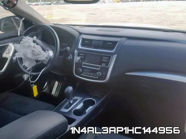 1N4AL3AP1HC144956 фото 10