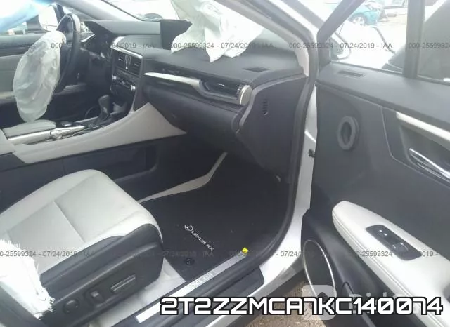2T2ZZMCA7KC140074 фото 6