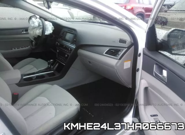 KMHE24L37HA066673 фото 6