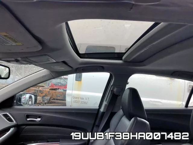 19UUB1F38HA007482 фото 8