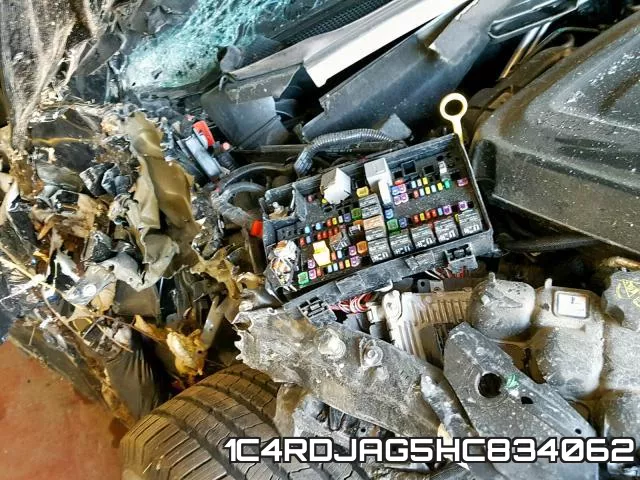 1C4RDJAG5HC834062 фото 10