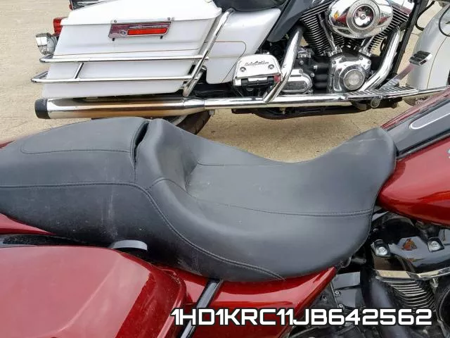 1HD1KRC11JB642562 фото 7