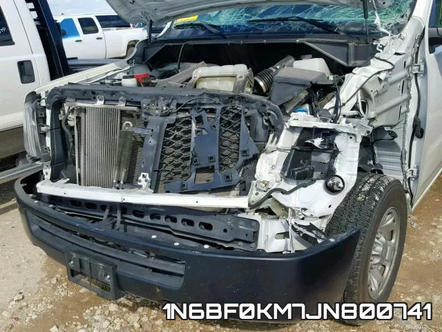 1N6BF0KM7JN800741 фото 9