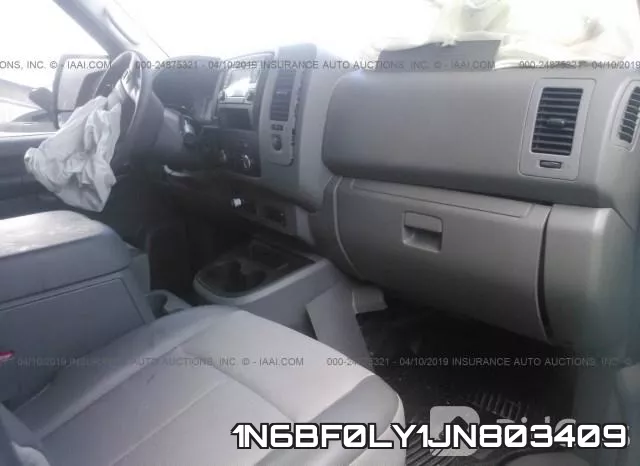 1N6BF0LY1JN803409 фото 6