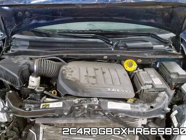 2C4RDGBGXHR665830 фото 8