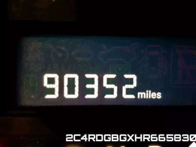 2C4RDGBGXHR665830 фото 9