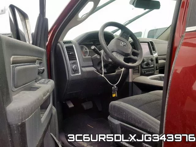 3C6UR5DLXJG343976 фото 10
