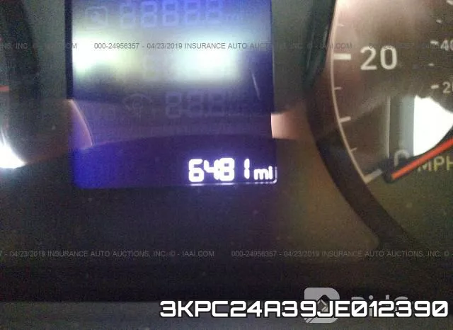 3KPC24A39JE012390 фото 8
