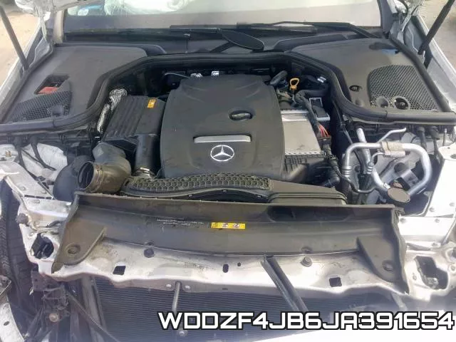 WDDZF4JB6JA391654 фото 8
