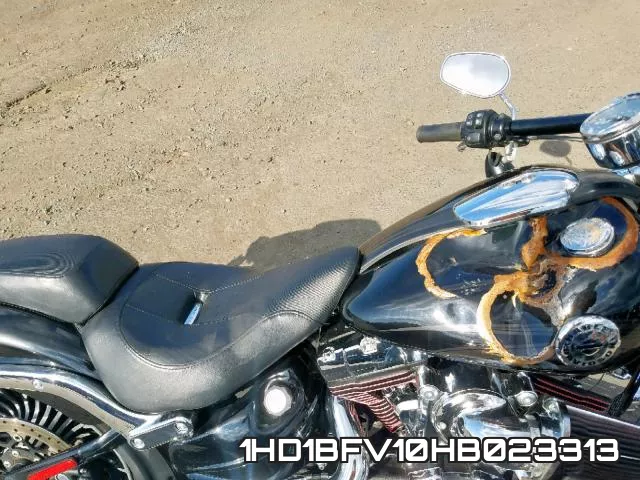 1HD1BFV10HB023313 фото 6