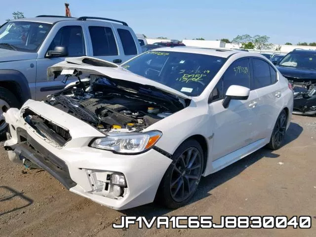 JF1VA1C65J8830040 фото 3