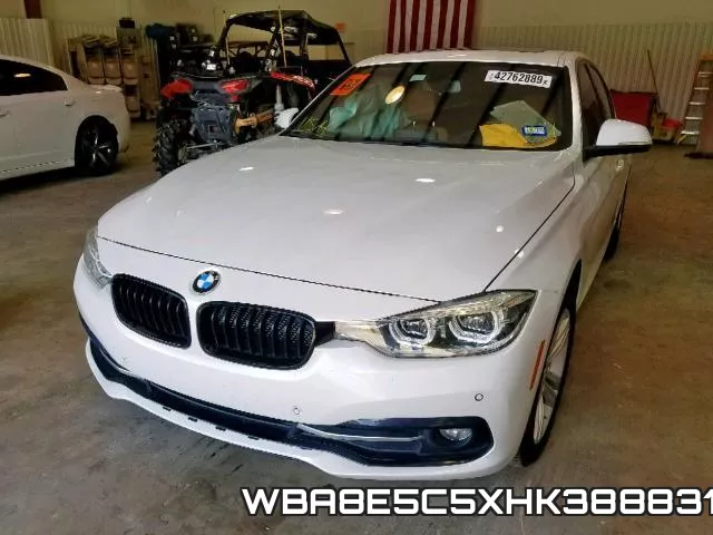 WBA8E5C5XHK388831 фото 3