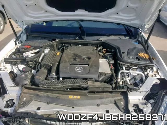 WDDZF4JB6HA258371 фото 8
