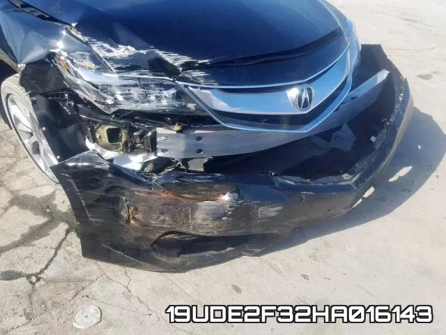 19UDE2F32HA016143 фото 10