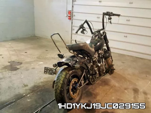 1HD1YKJ19JC029155 фото 5