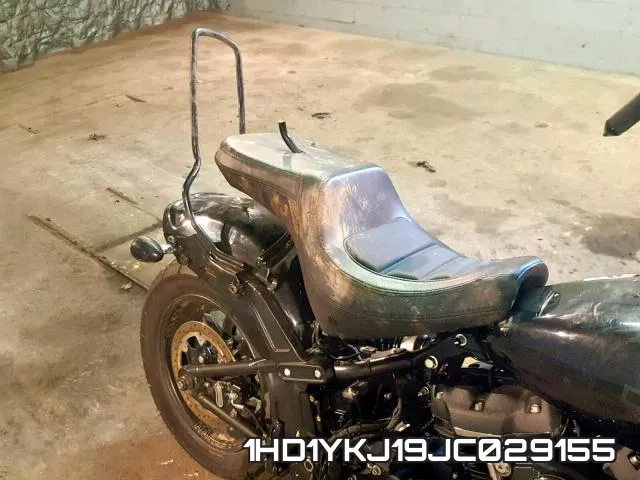 1HD1YKJ19JC029155 фото 7