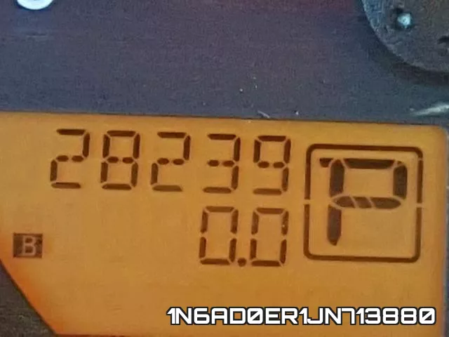 1N6AD0ER1JN713880 фото 9