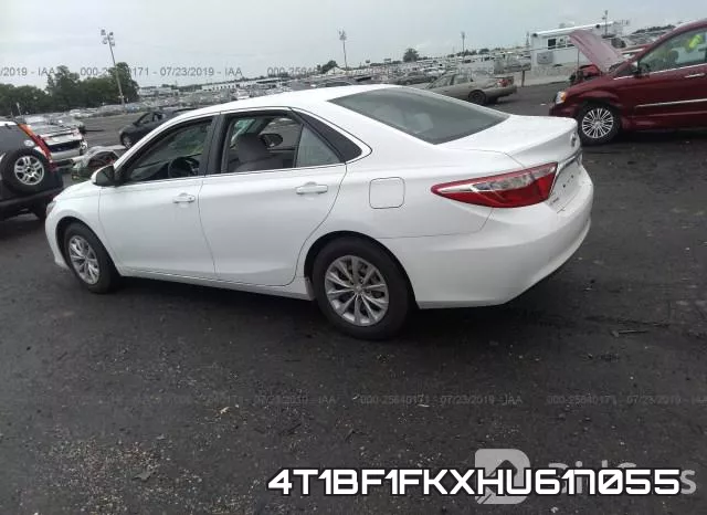 4T1BF1FKXHU617055 фото 4