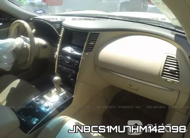 JN8CS1MU7HM142798 фото 6