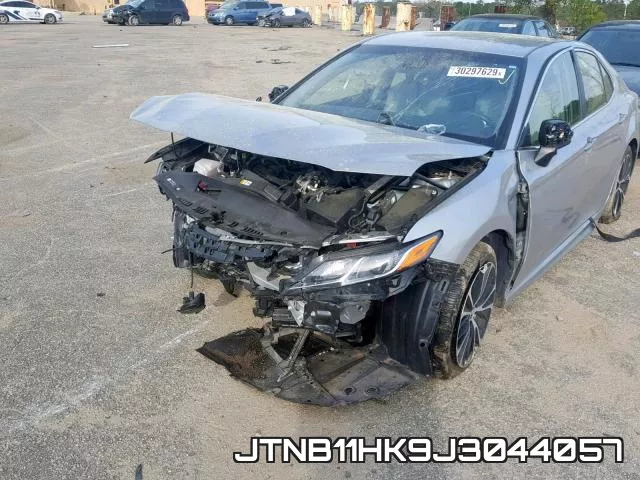 JTNB11HK9J3044057 фото 10