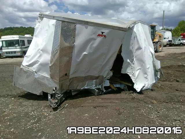 1A9BE2024HD820016 фото 4