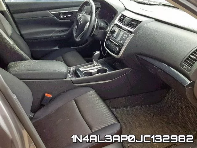 1N4AL3AP0JC132982 фото 6