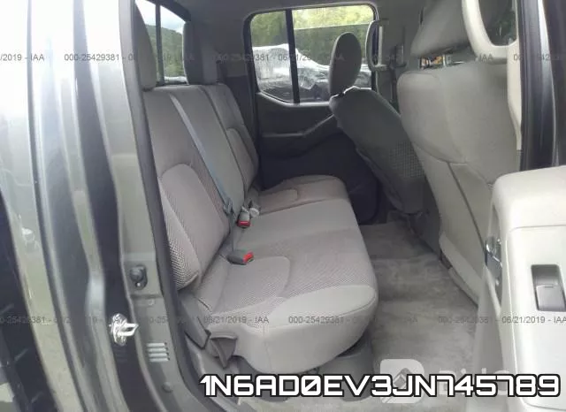 1N6AD0EV3JN745789 фото 9