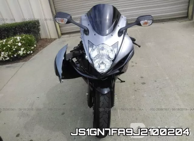 JS1GN7FA9J2100204 фото 6