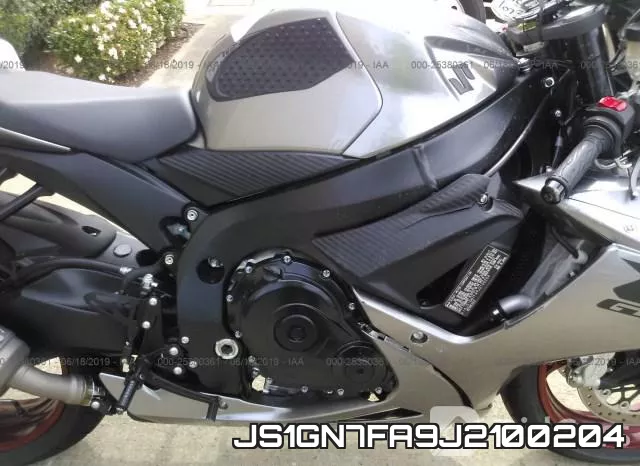 JS1GN7FA9J2100204 фото 9
