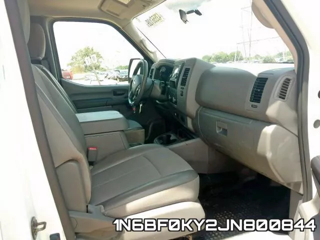 1N6BF0KY2JN800844 фото 6