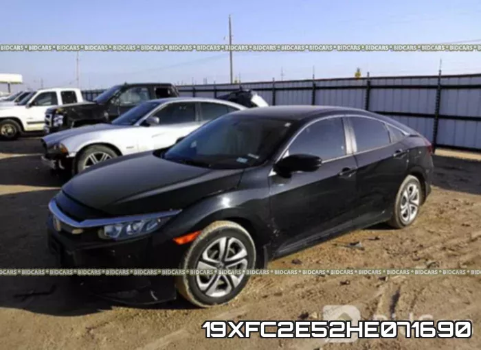 19XFC2E52HE071690 фото 3