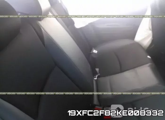 19XFC2F82KE008332 фото 9