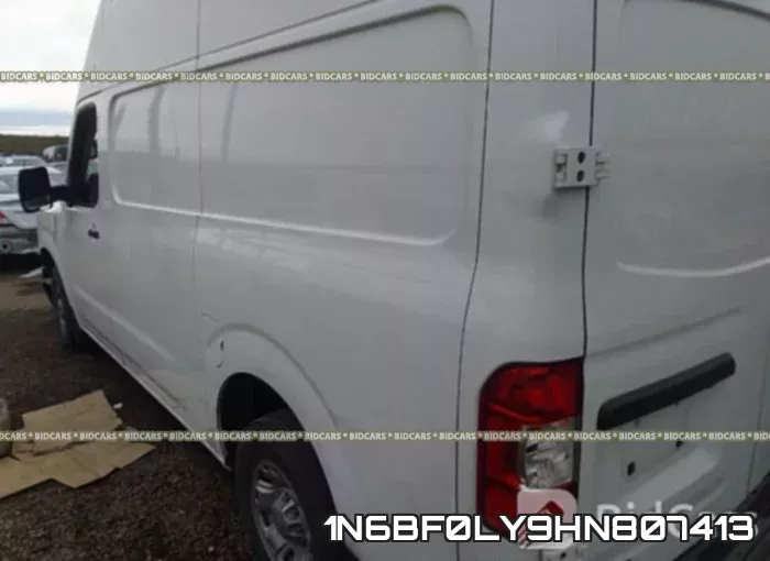 1N6BF0LY9HN807413 фото 4