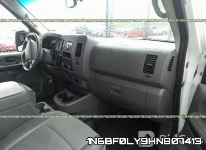 1N6BF0LY9HN807413 фото 6