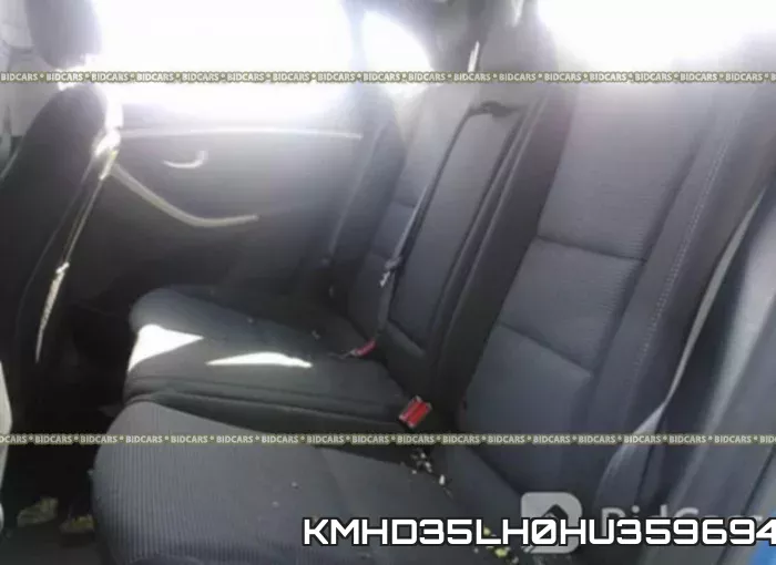 KMHD35LH0HU359694 фото 9