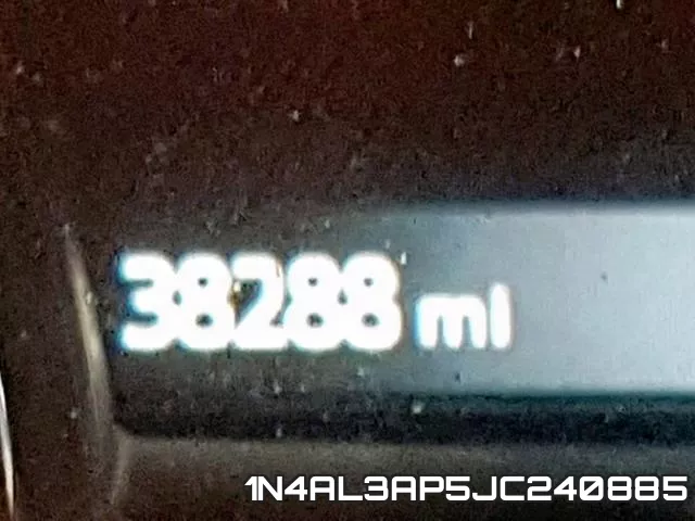 1N4AL3AP5JC240885 фото 9