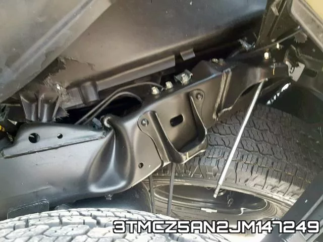 3TMCZ5AN2JM147249 фото 10