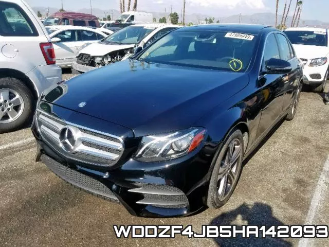 WDDZF4JB5HA142093 фото 3