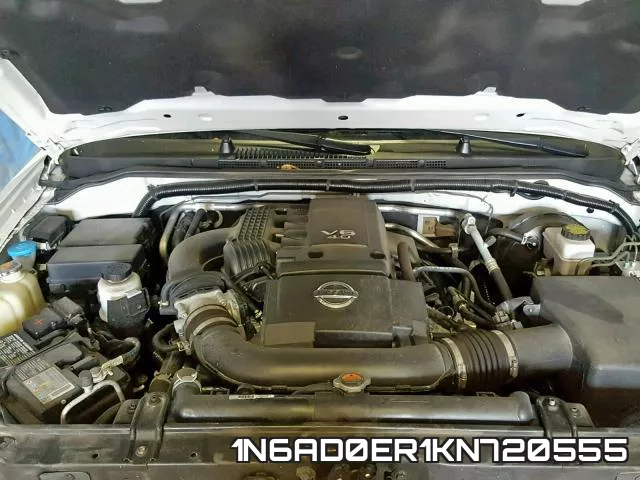 1N6AD0ER1KN720555 фото 8