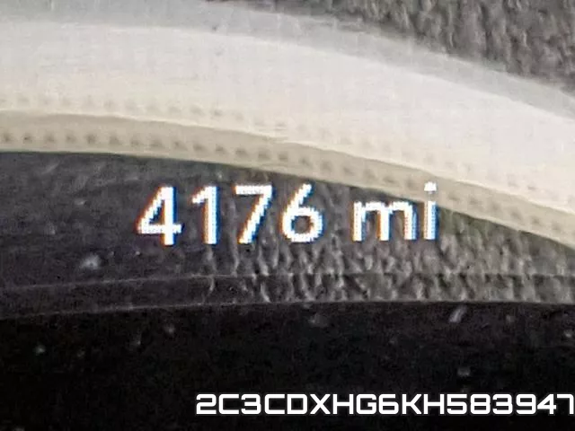 2C3CDXHG6KH583947 фото 8