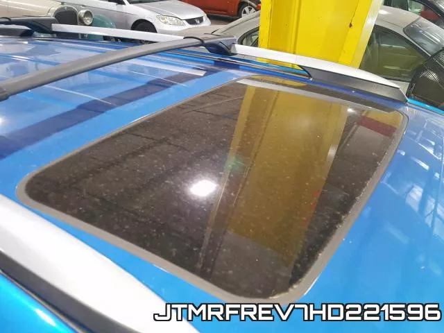 JTMRFREV7HD221596 фото 10