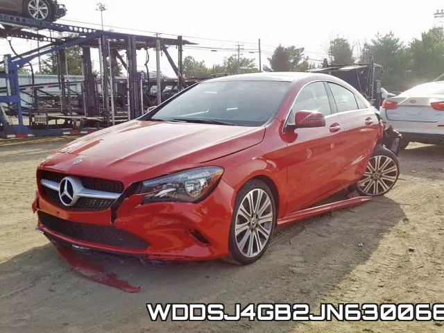 WDDSJ4GB2JN630066 фото 3