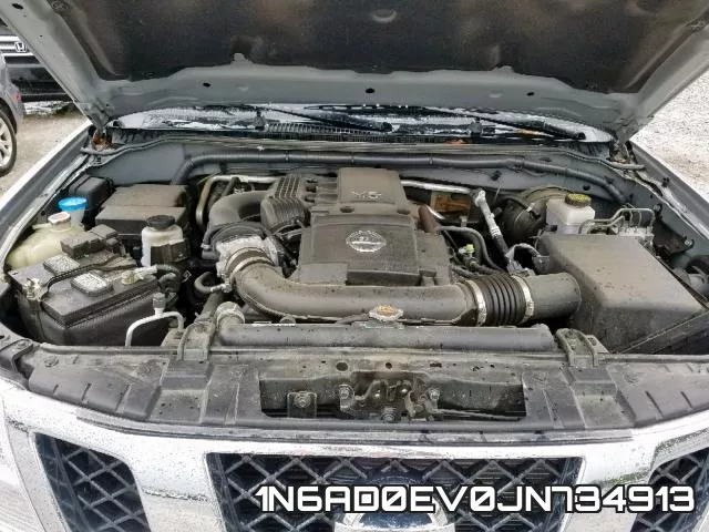 1N6AD0EV0JN734913 фото 8