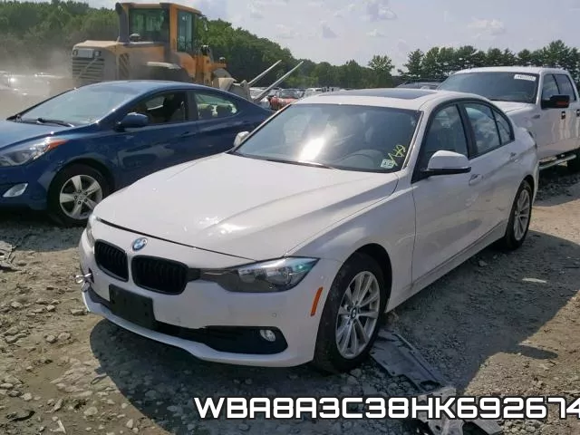 WBA8A3C38HK692674 фото 3