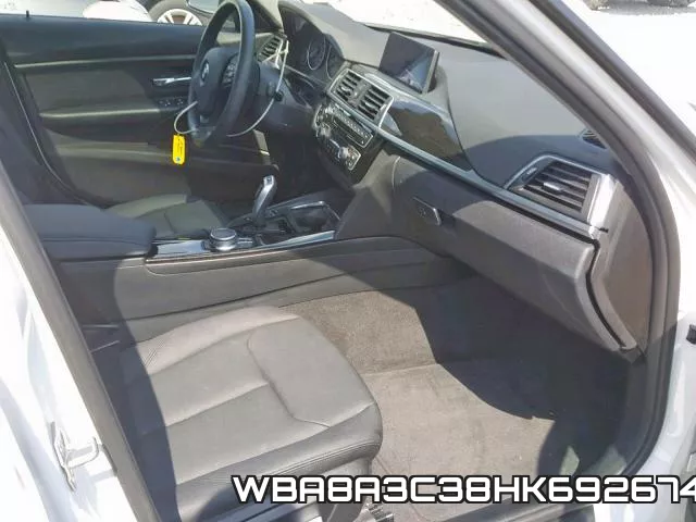 WBA8A3C38HK692674 фото 6