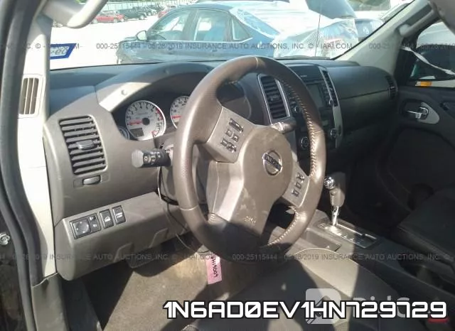 1N6AD0EV1HN729729 фото 6