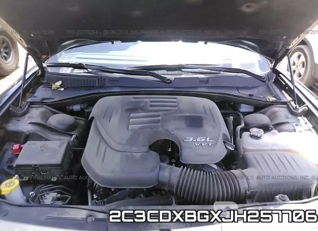2C3CDXBGXJH257706 фото 2