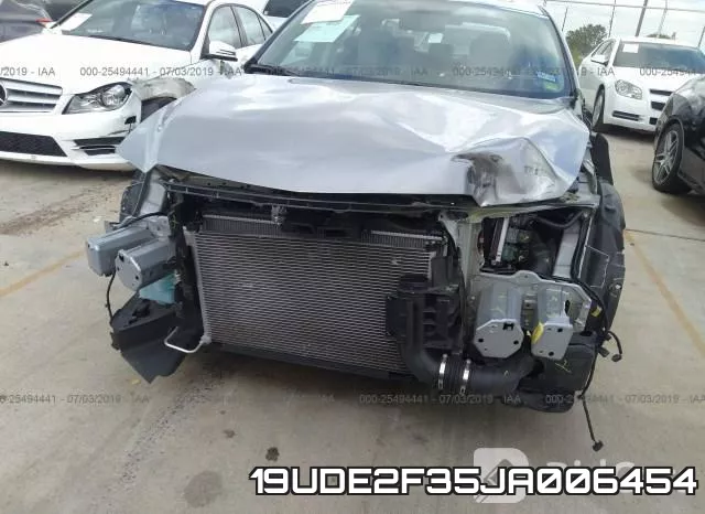 19UDE2F35JA006454 фото 7