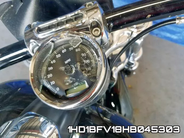1HD1BFV18HB045303 фото 9