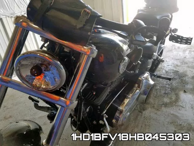 1HD1BFV18HB045303 фото 10